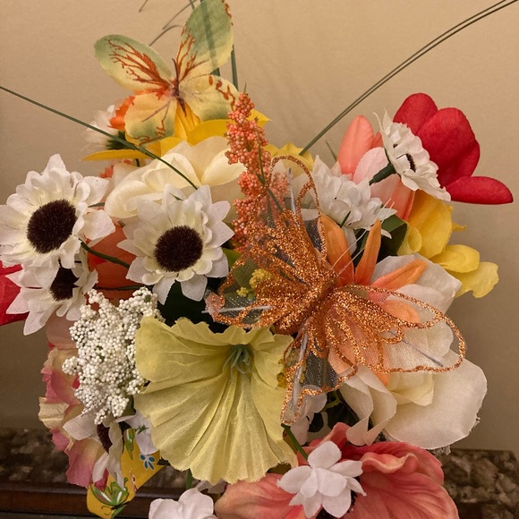 Spring Flower Arrangement. Yellow and Orange with cute Butterfly Accents - Picture 4 of 10